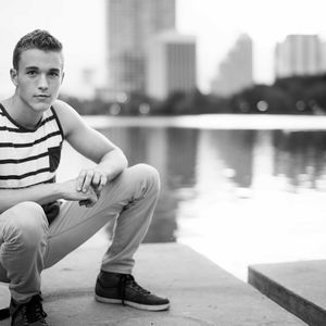 Meet your Posher, Justin